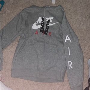 Men’s Nike hoodie -grey